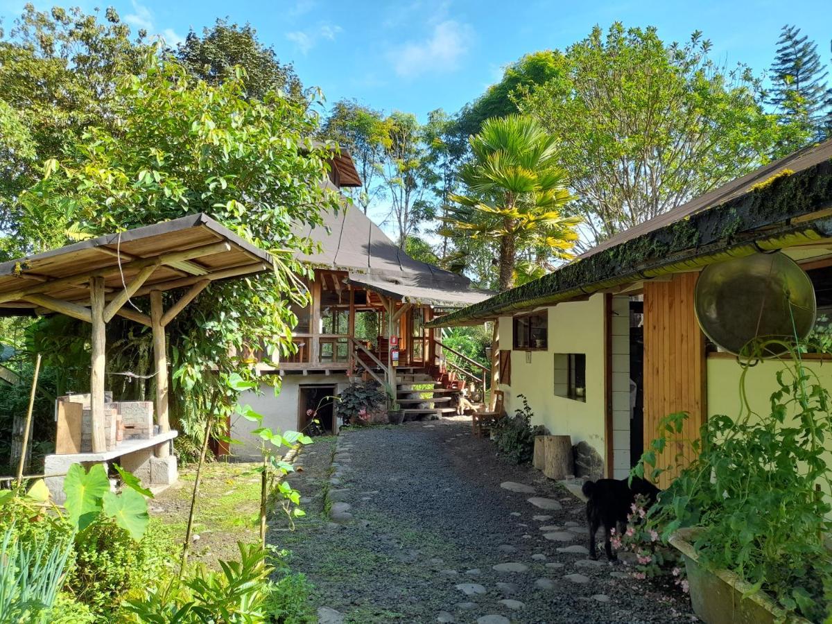 Hosteria La Roulotte - Mindo Esterno foto